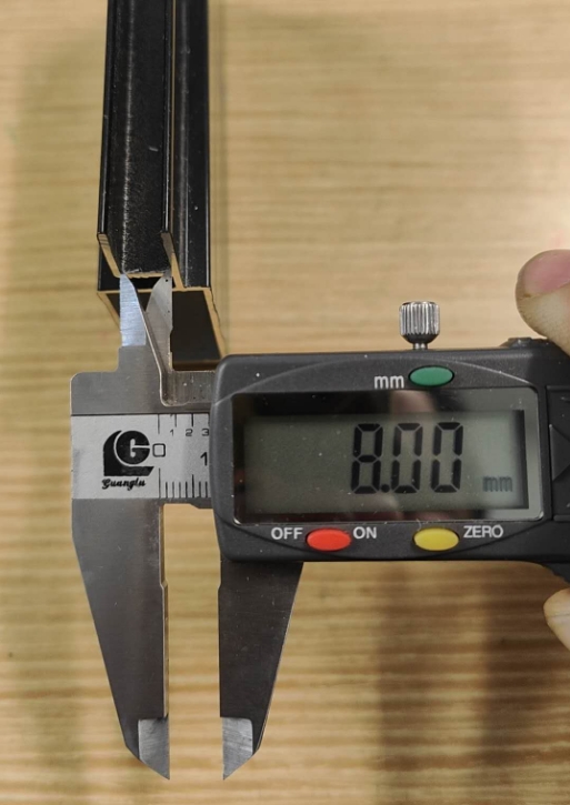 door frame measurement pocket